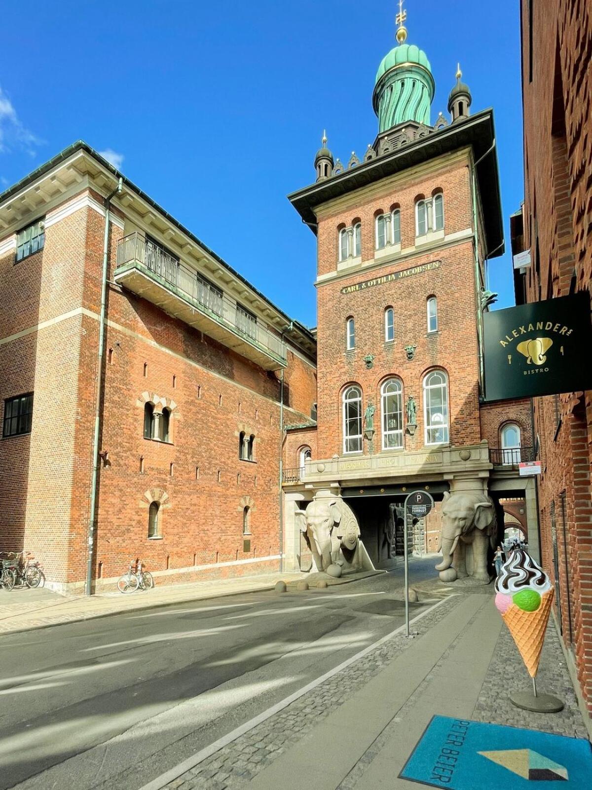 Bright & Comfortable In Trendy Carlsberg Apartment *